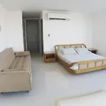 Hermoso Y Amplio Apartamento Con Vista Al Mar