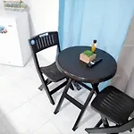 Johnny Cay Apartahotel