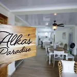 Alka\'S Paradise Guest House And Lodging