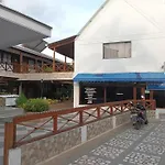 Confortable Y Central Habitacion A 1 Cuadra De La Playa De Spratt Bight
