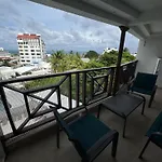 Lujoso Apartamento Con Vistas Al Mar Y Excelente Ubicacion En San Andres