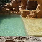 Hospedaje Solymar III Sarie Bay
