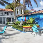Puerto Azul