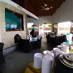 Island House Hotels