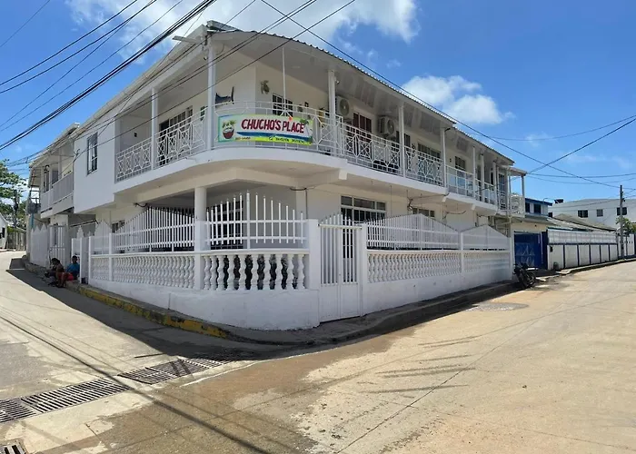 Apartamentos Chuchos Place