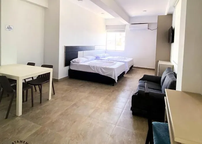 Porth Arthur Apt. 202