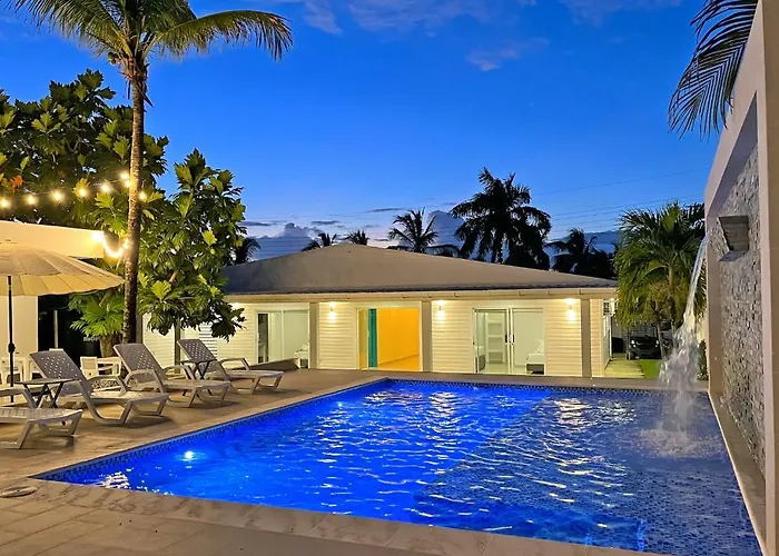 Zaba Beach House