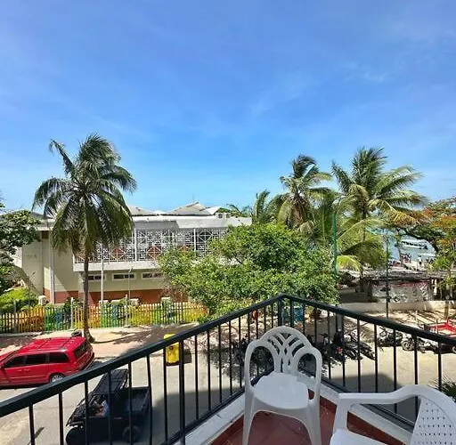 Condo Punta Hansa