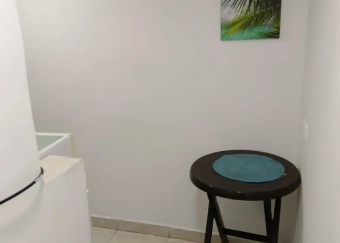 Aparta Estudio Comodo Y Excelente Ubicacion