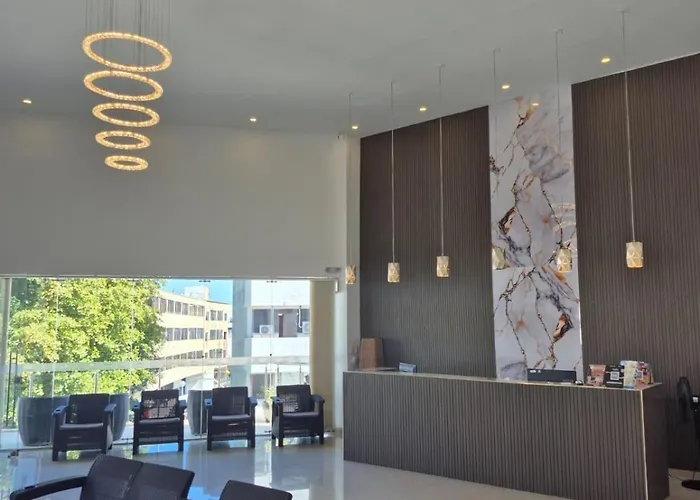 Apartahotel Plaza