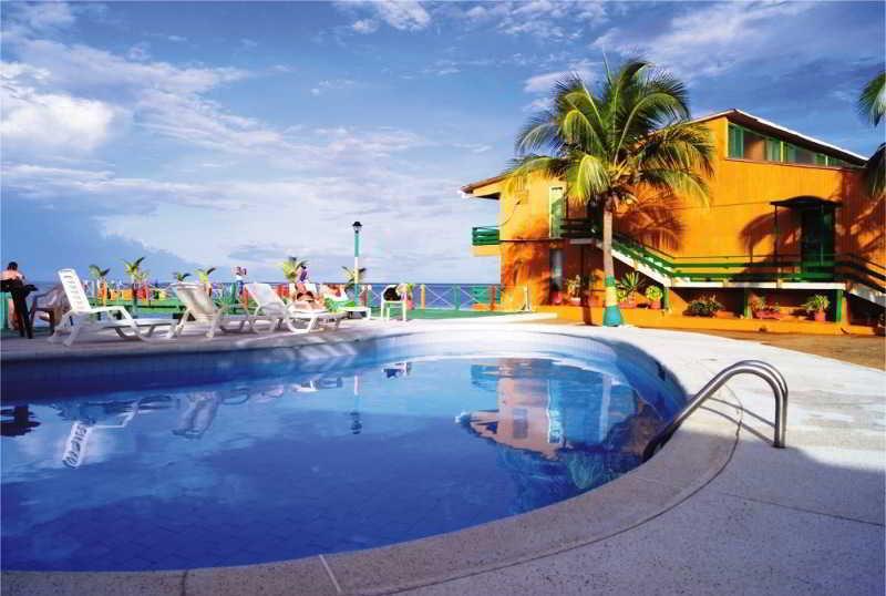 Apartahotel Tres Casitas San Andres (San Andres and Providencia Islands)