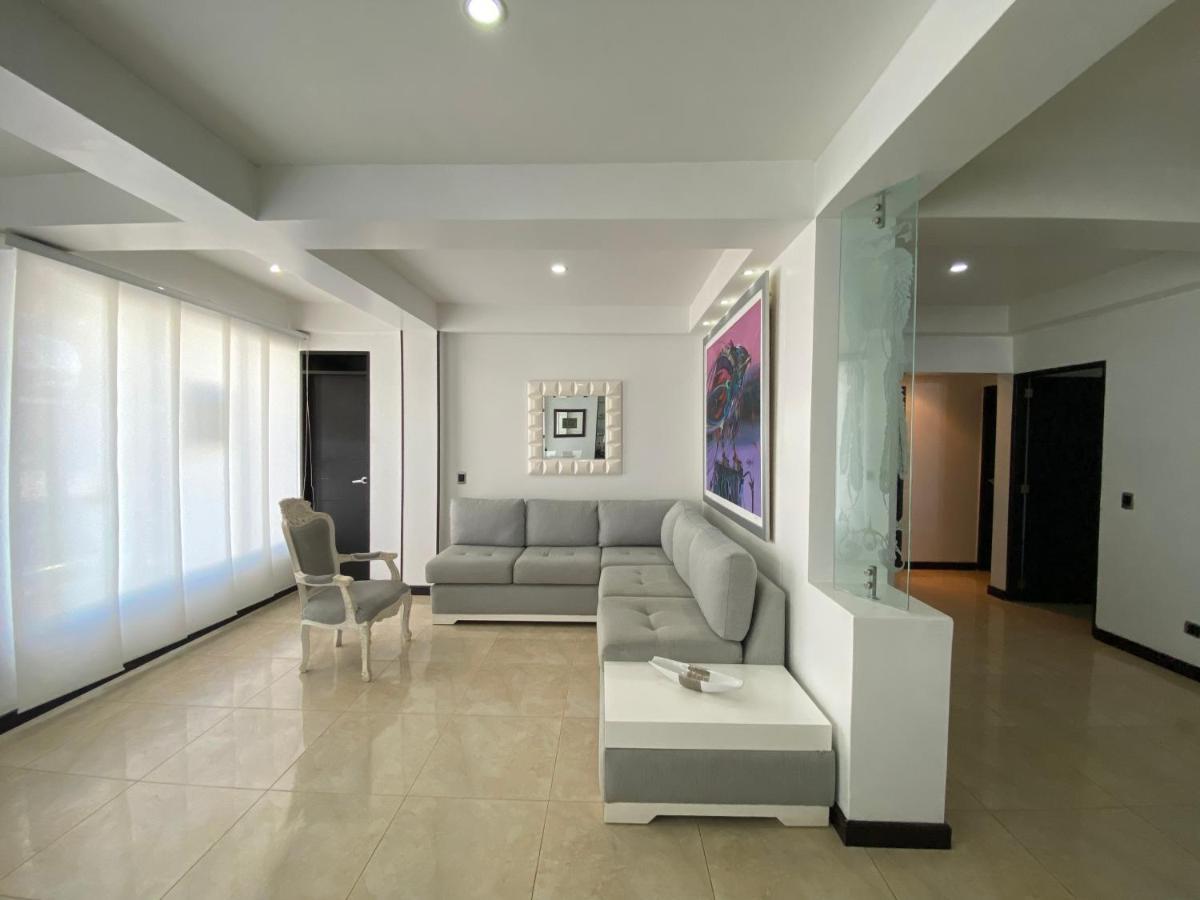 Guest house Martinez 2*
