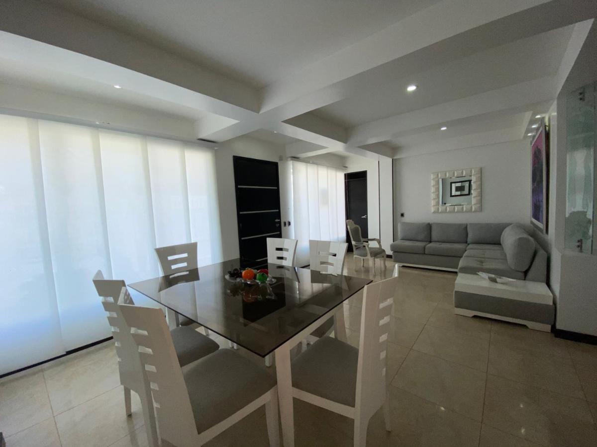Martinez Guest house