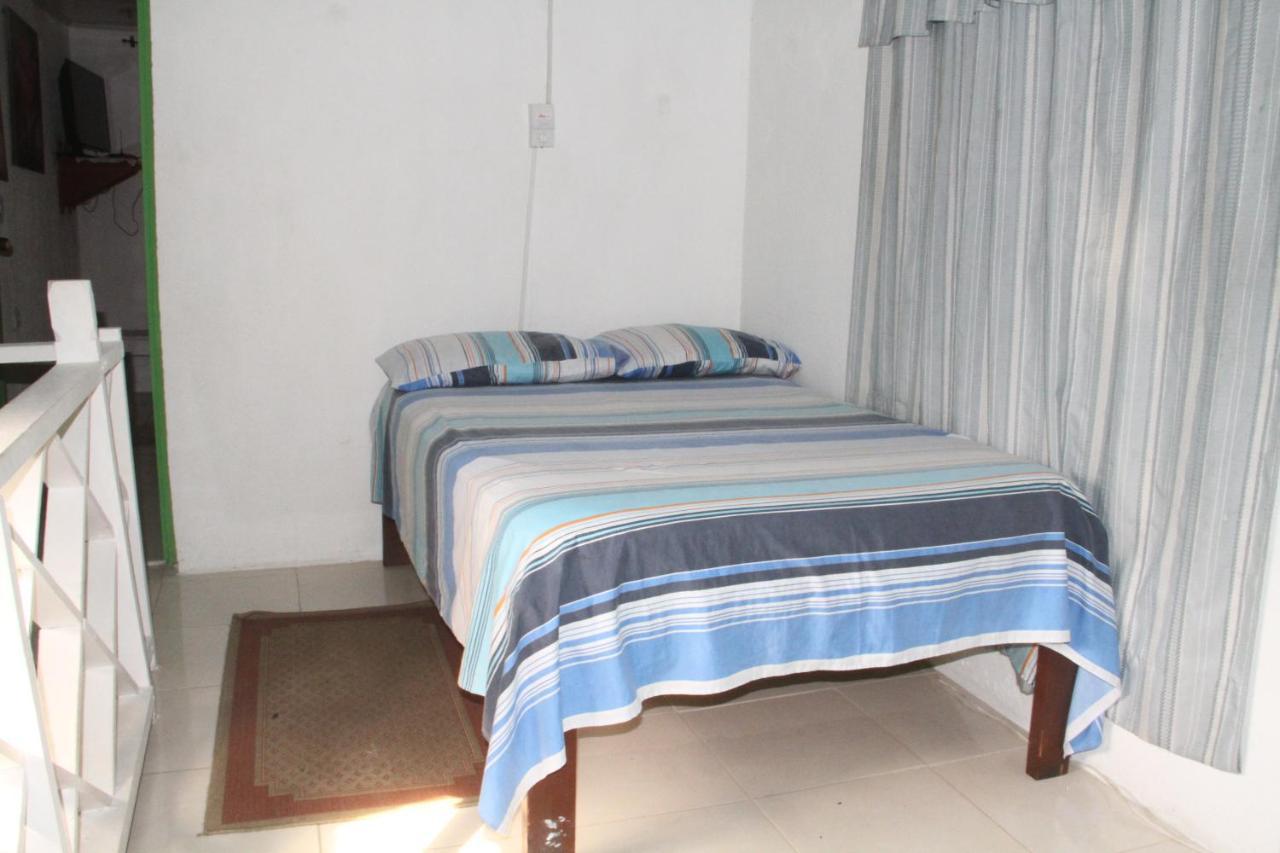 In - Sea Helen Located At Kilometer 4 Circunvalar *