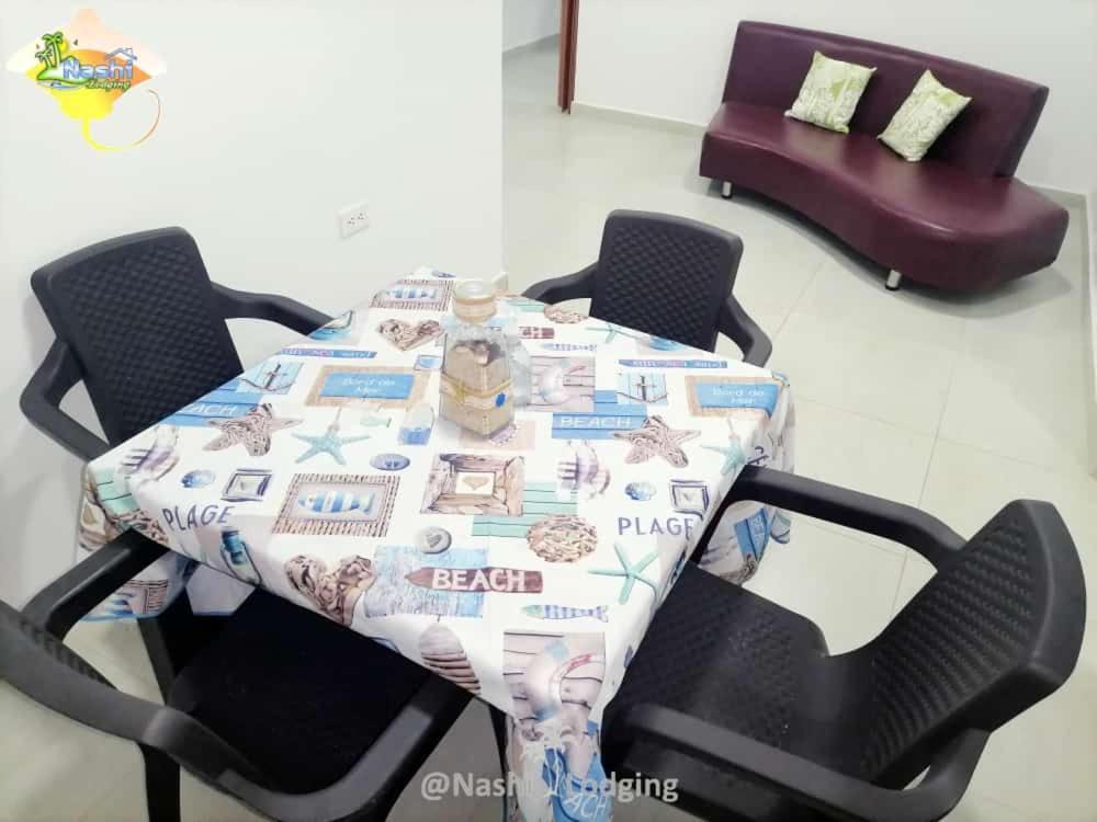Apartment Nashi Lodging *