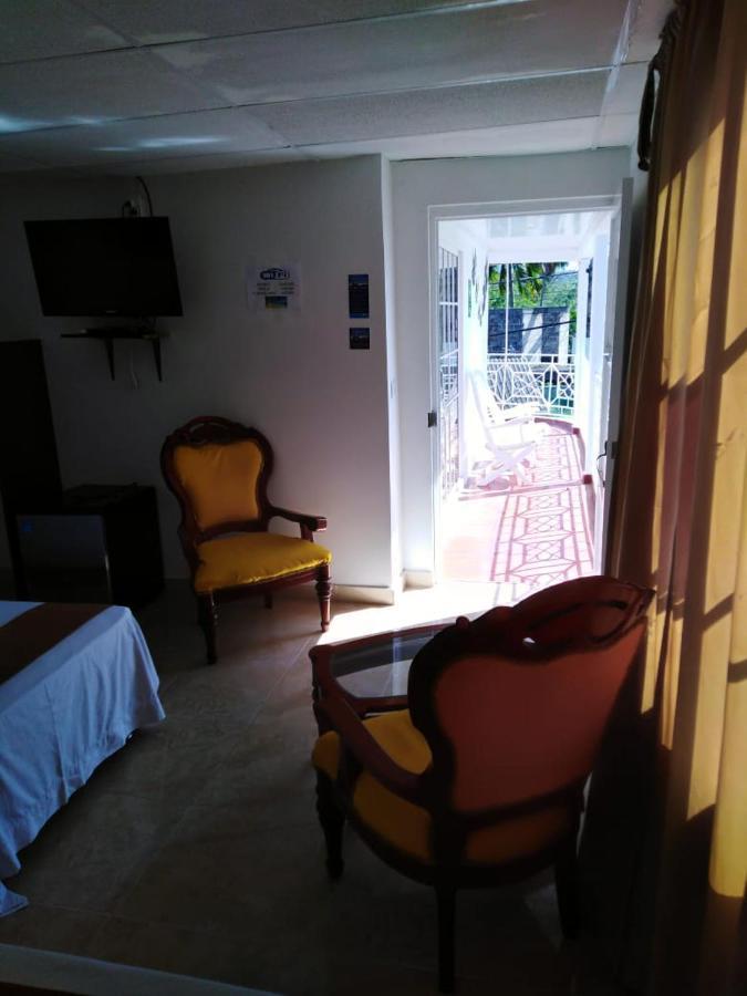 Chuchos Place San Andrés