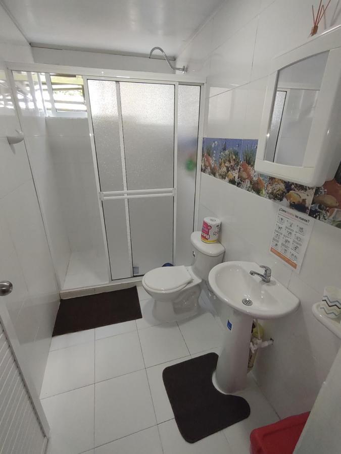 Familiares The Upper 201 Apartment *