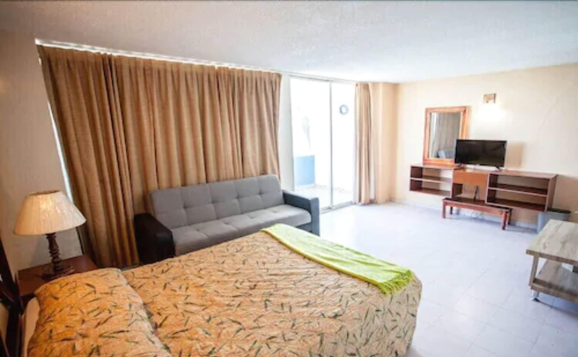 Tiuna 3*