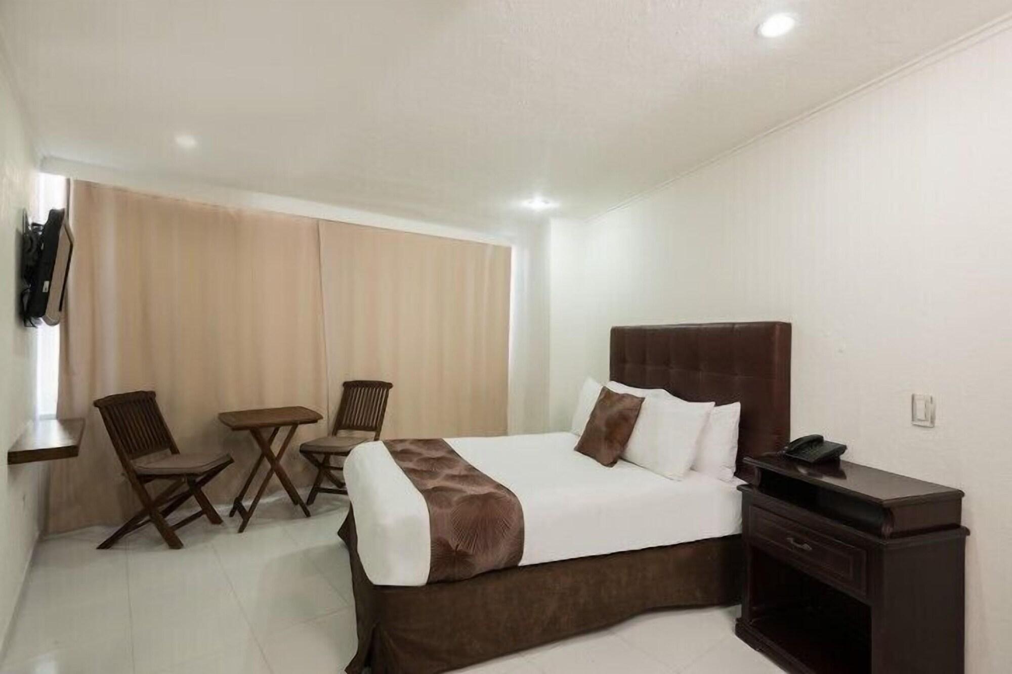 Calypso Hotel 3*