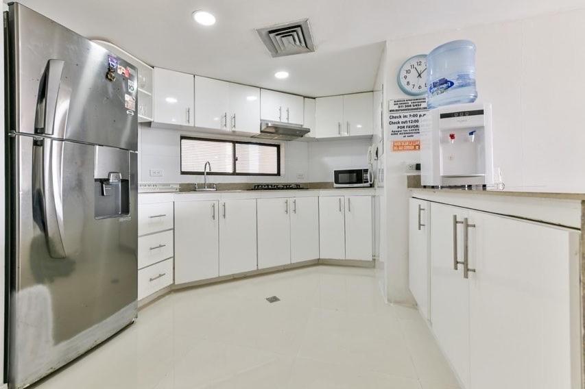 Edificio Bay Point 403