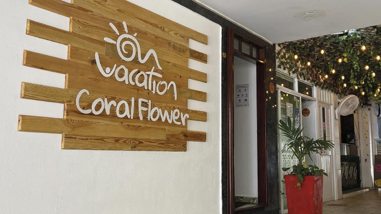 Hotel On Vacation Coral Flower