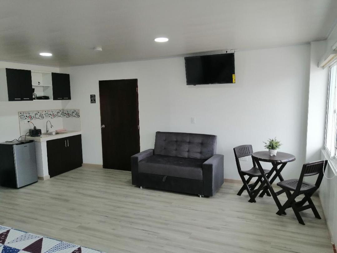 Guest house Raatid Manchy *