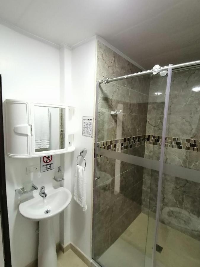 Raatid Manchy Guest house *