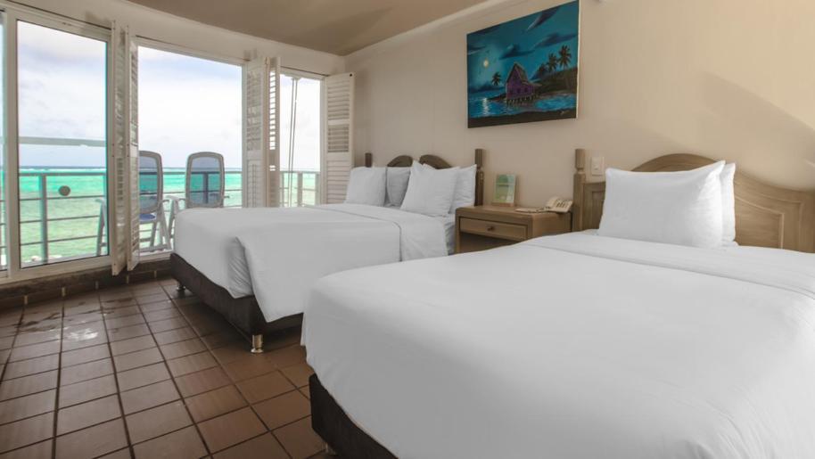 Decameron Aquarium Resort