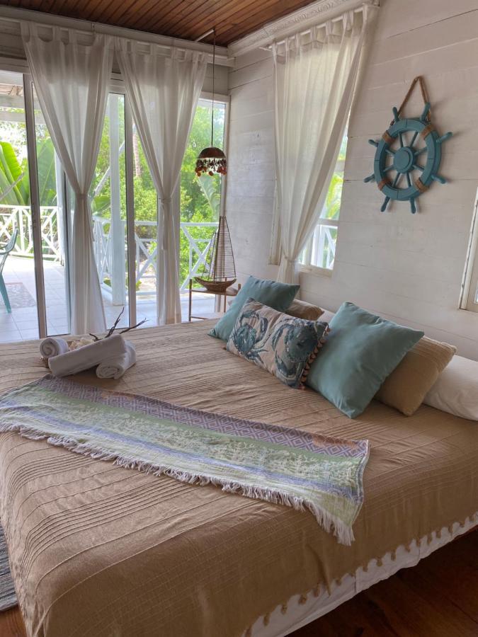Islander House On Rocky Cay *