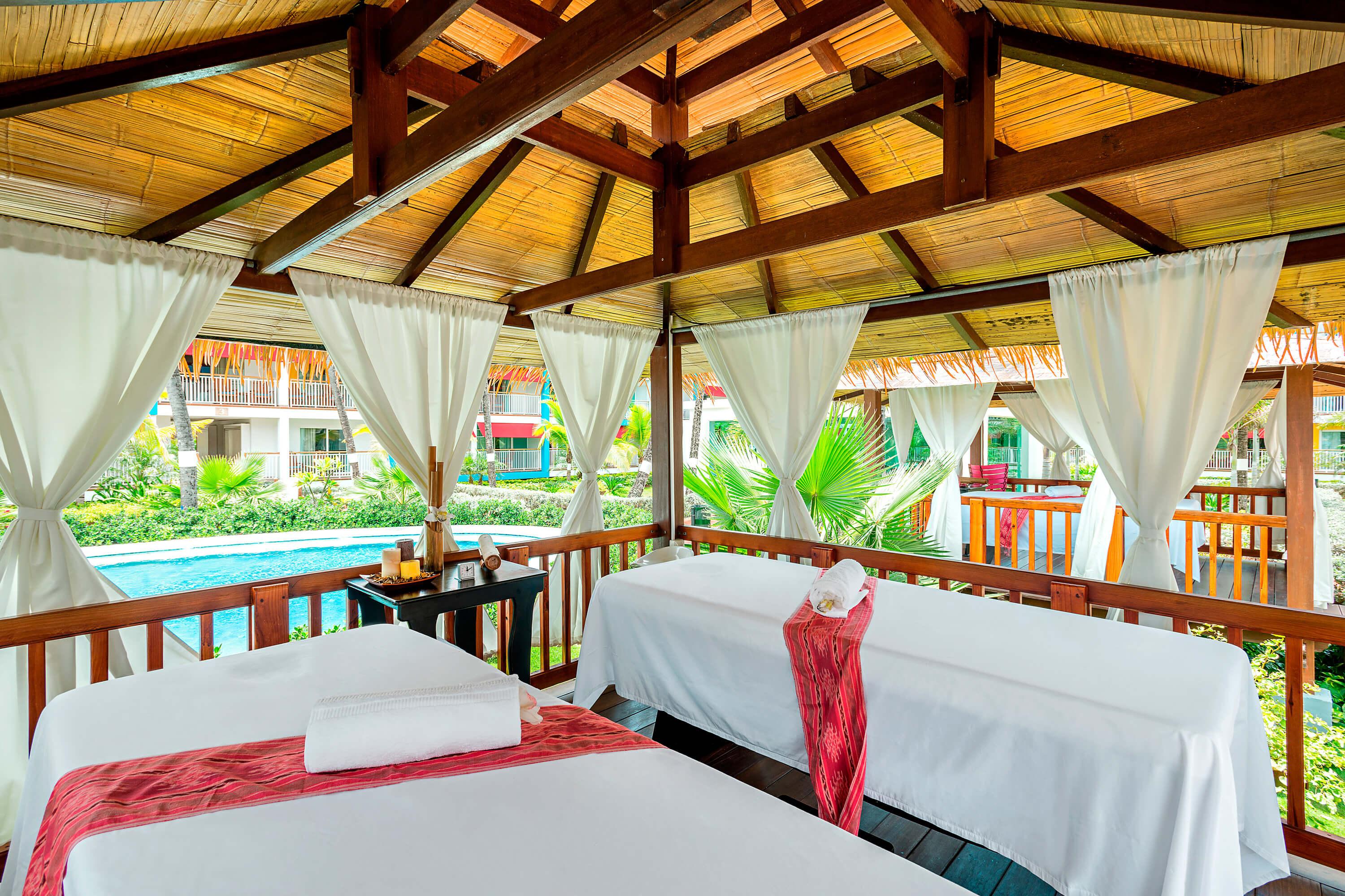 Decameron Isleno Hotel 4*