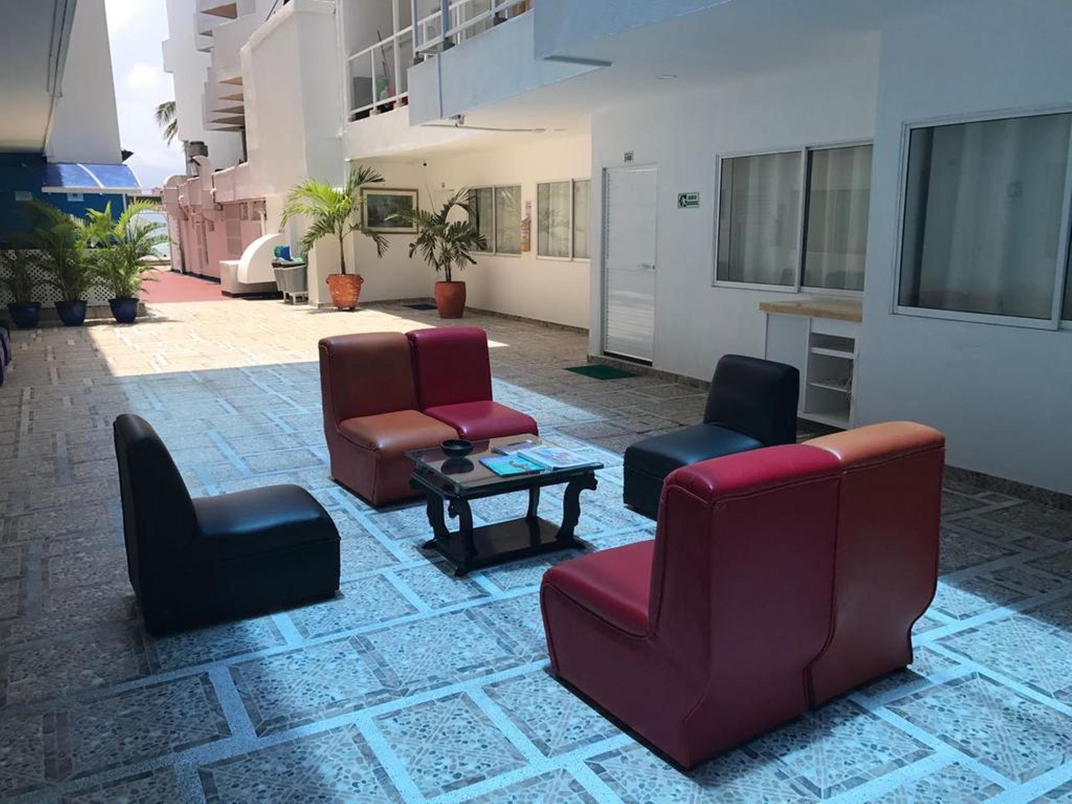 Aparthotel Caribbean Island