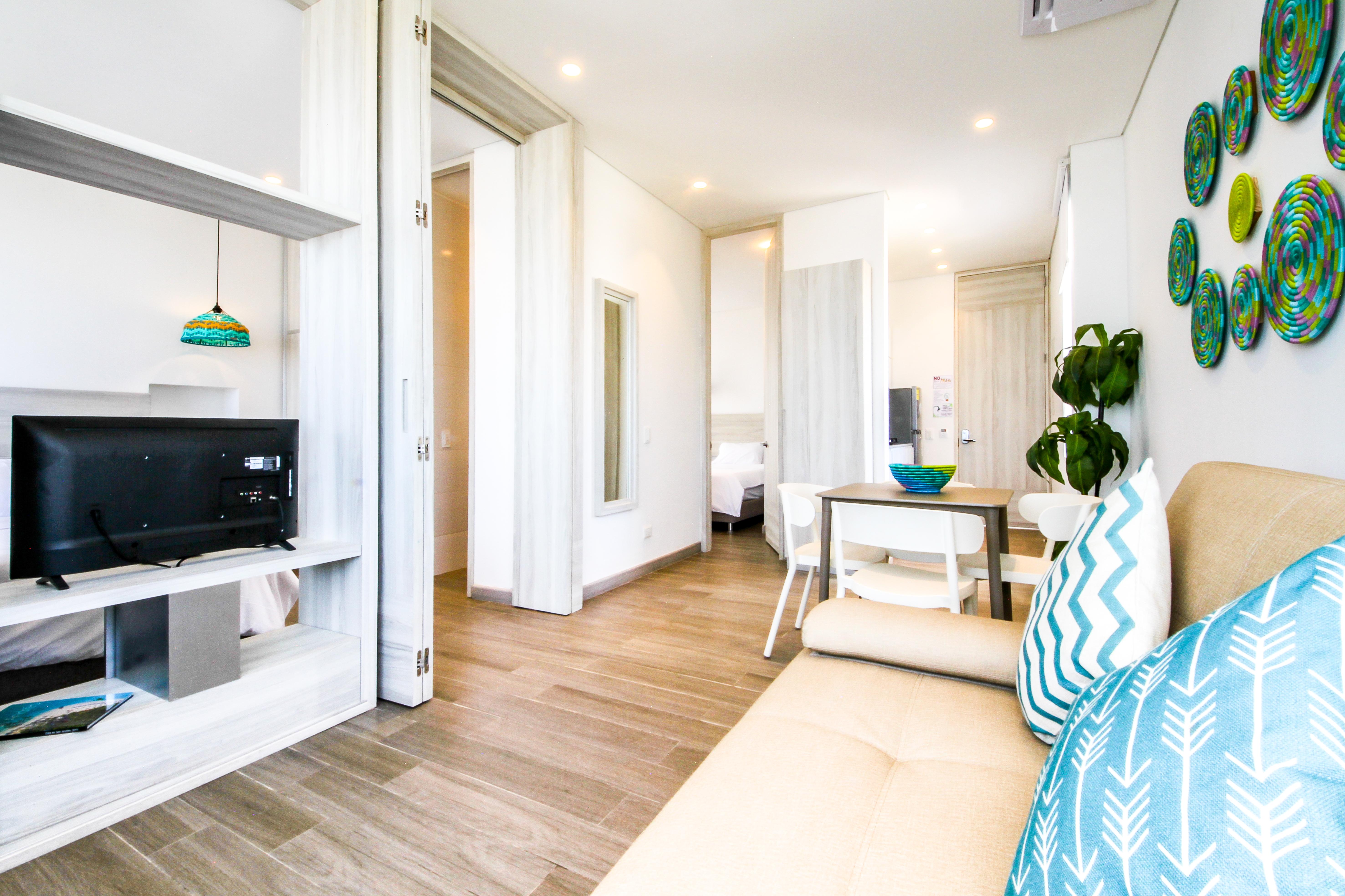 Azure Lofts & Pool 3*
