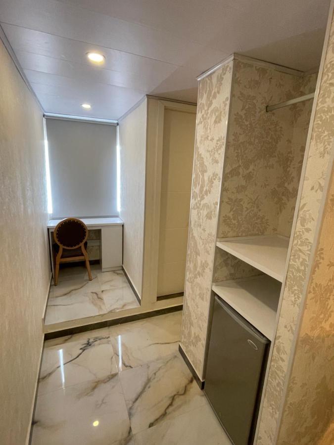 Wh Hotel 3*