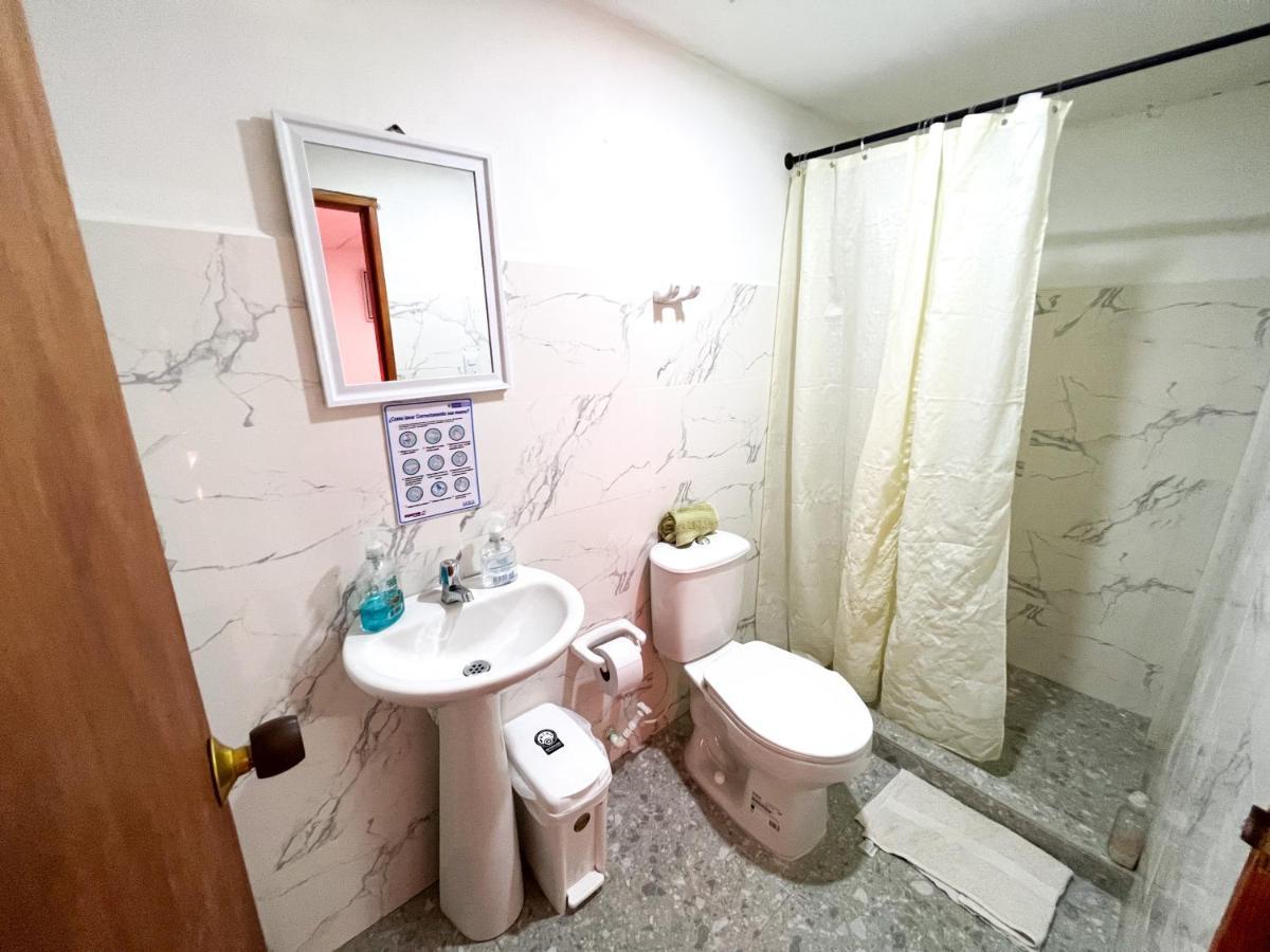 Hostel Ohana Lodging *