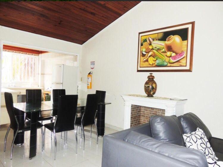 Casas Manatwar's Holiday home *