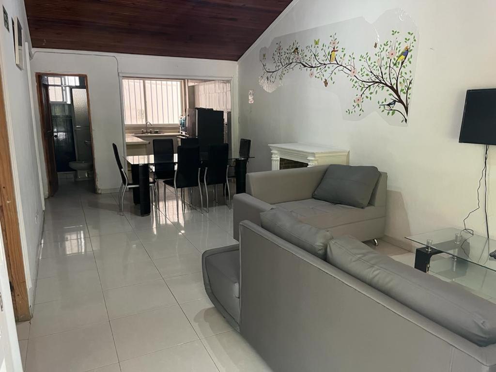 Casas Manatwar's Holiday home