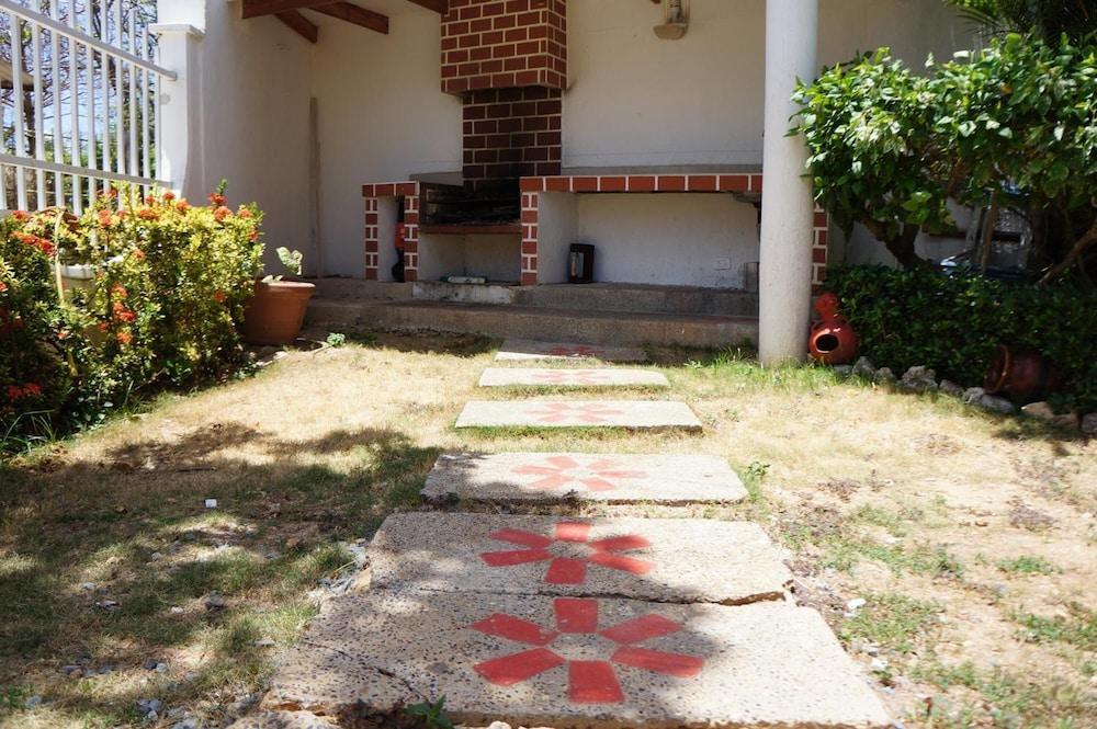 Vasquez Oviedo Inn