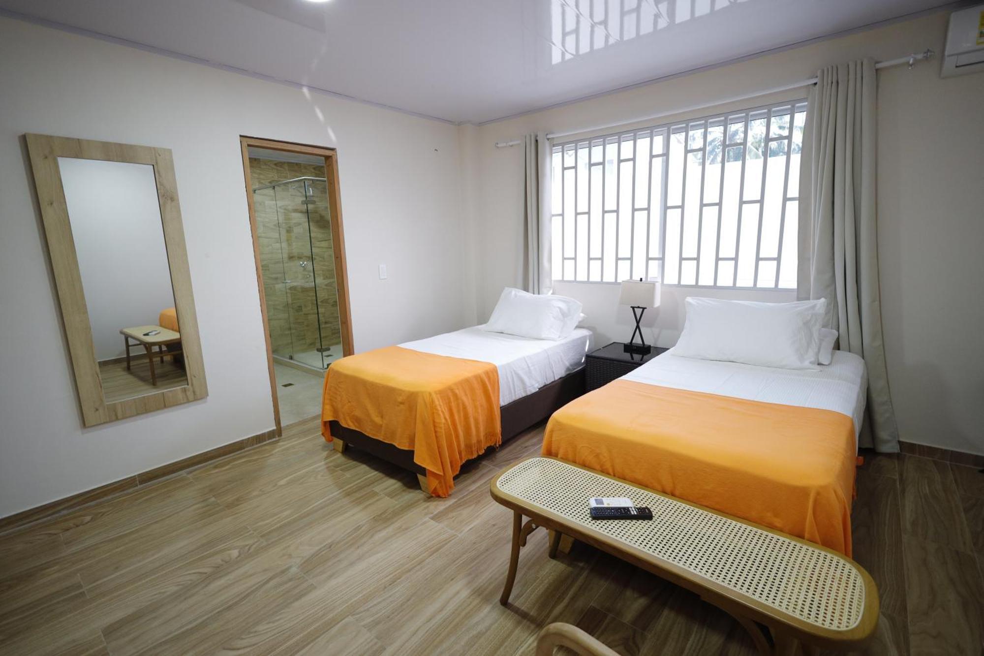 Bed and breakfast Alka's Paradise And *
