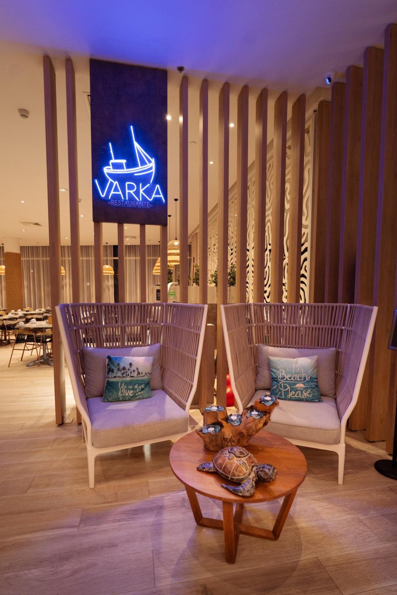 Aquamare Hotel 4*