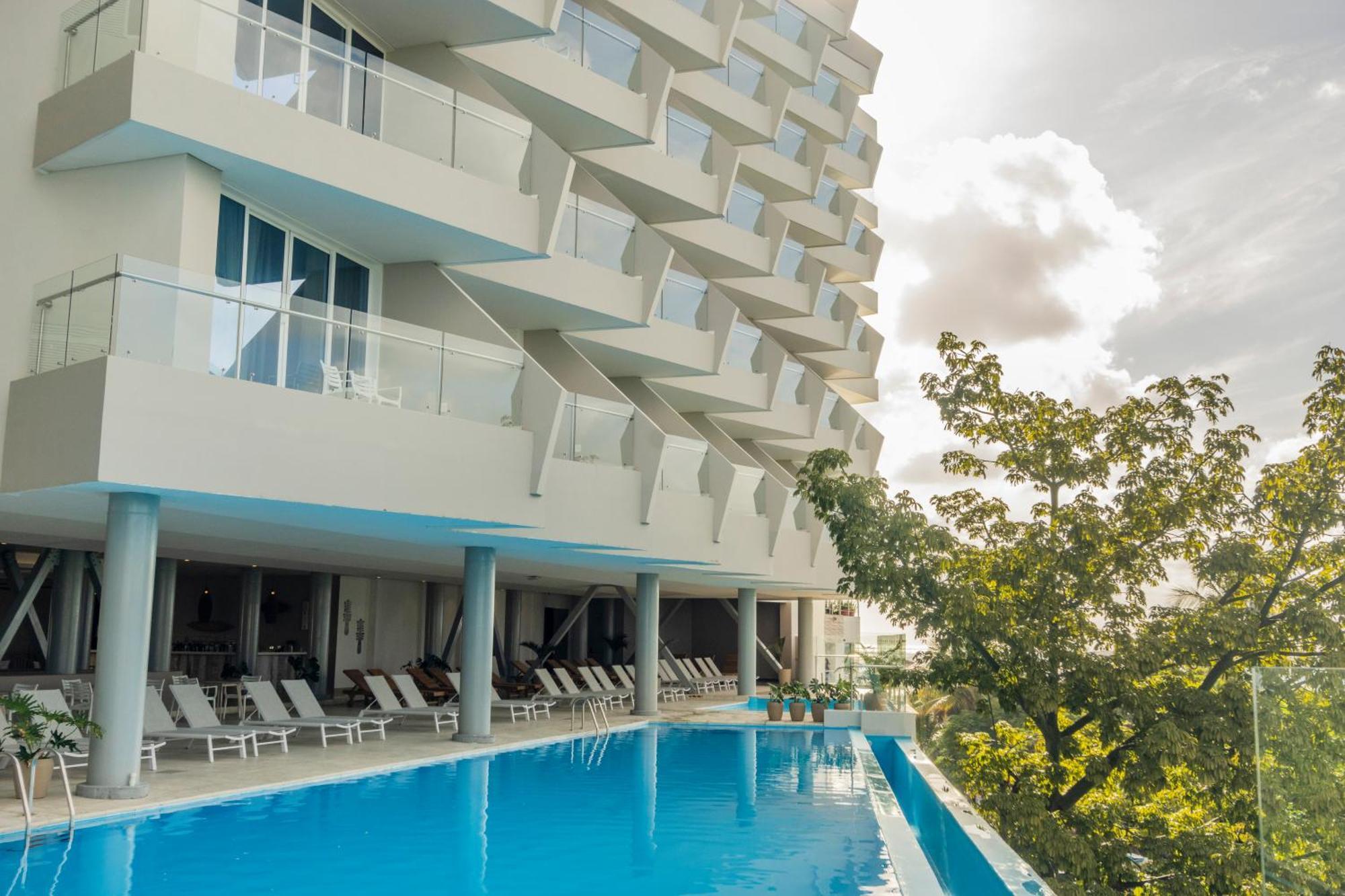 Hotel Grand Sirenis