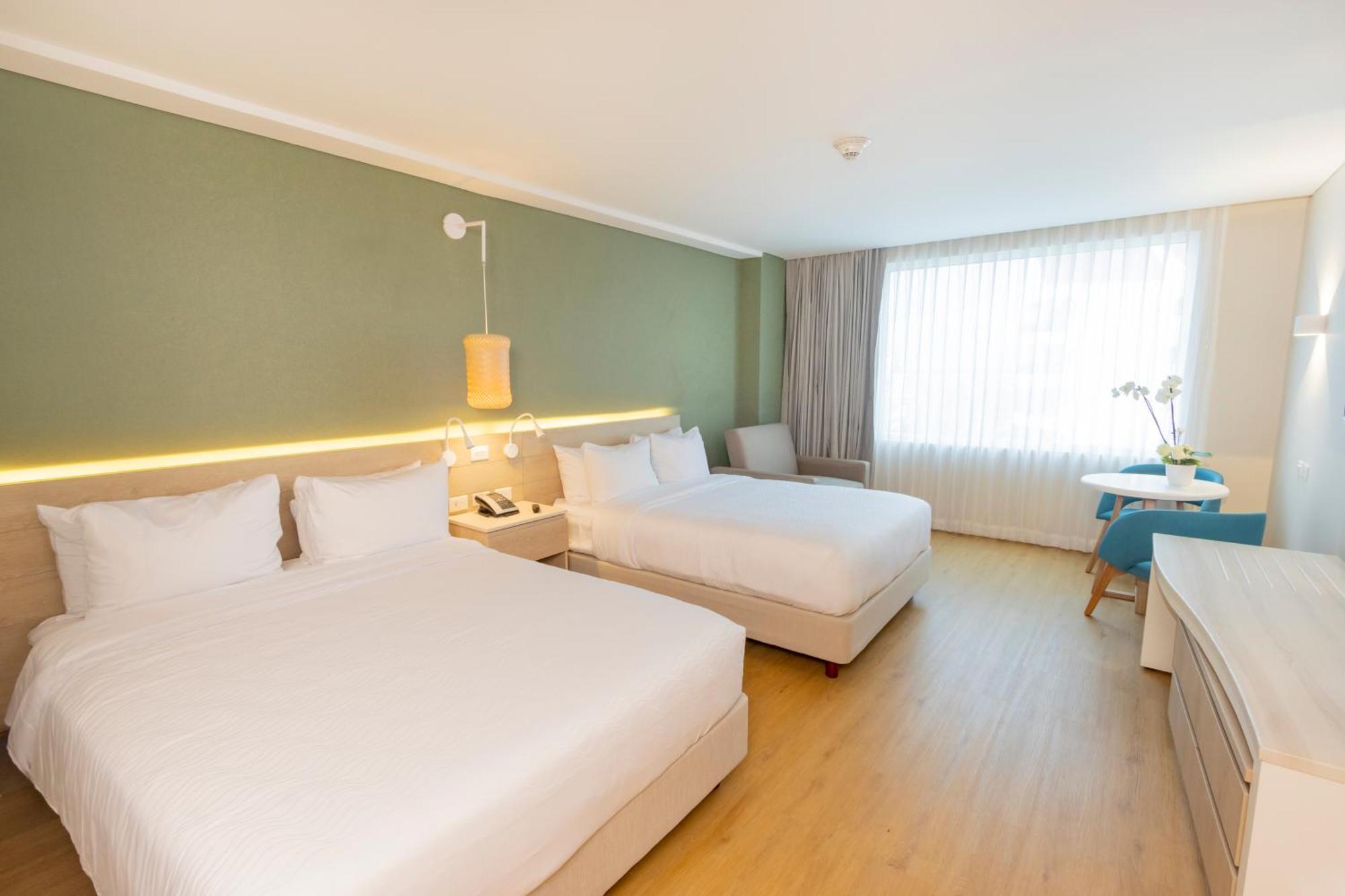 Grand Sirenis Hotel 5*