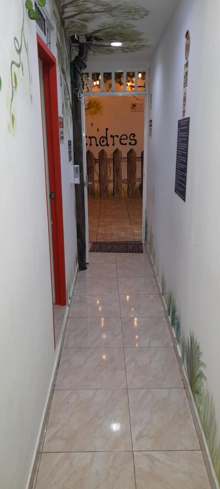 Hostal Vive Centro *