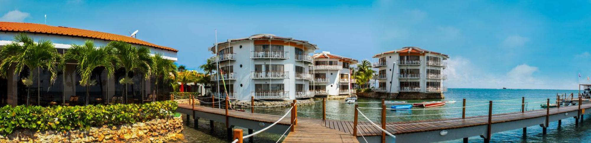 Decameron Aquarium