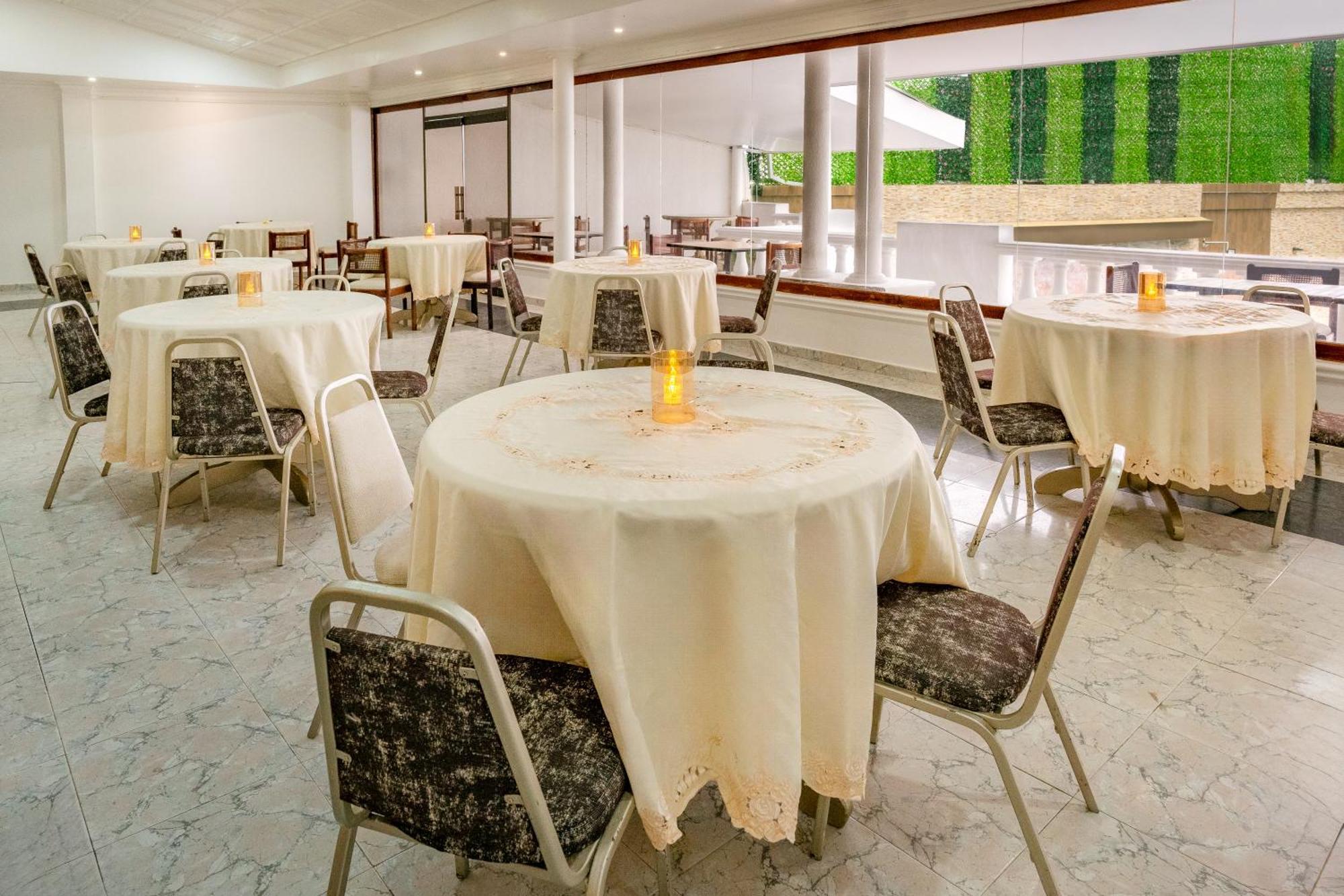 Americas Islas Colombia Hotel