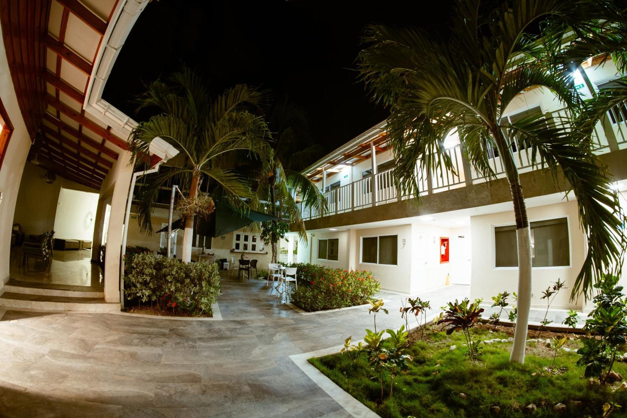 Isla Bonita Hotel