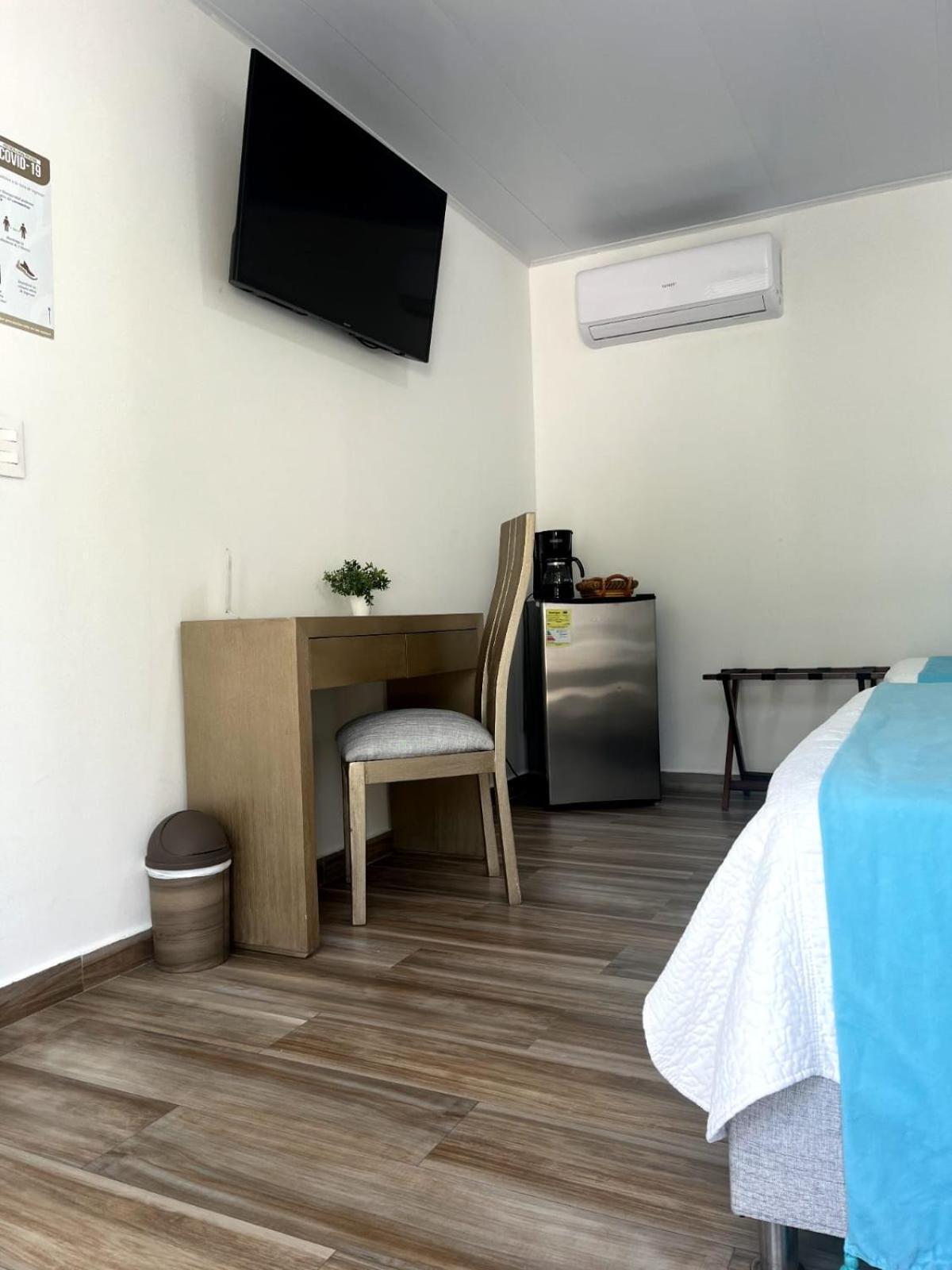 Hotel Mar De Corales By Cajasai 3*
