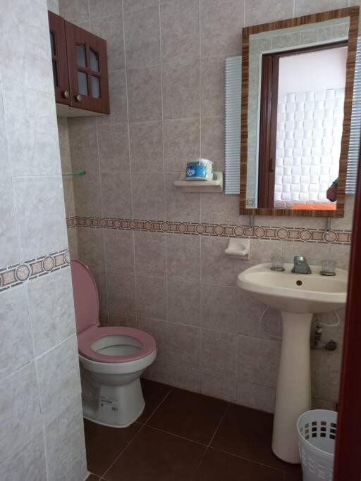 Apartamento Frente A La Mejor Playa De La Isla: Vista Hermosa *