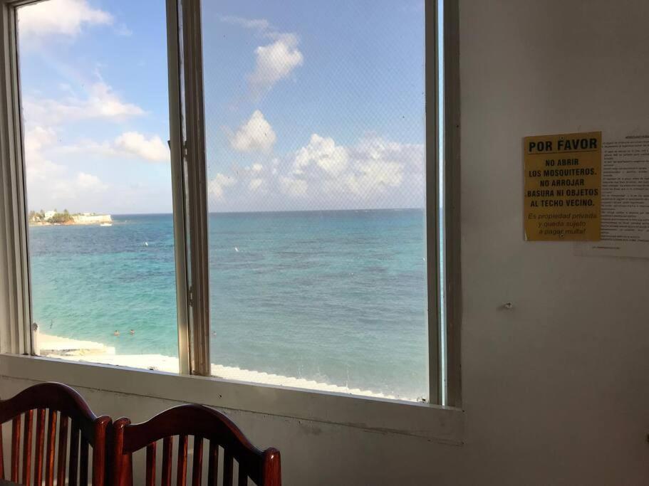 Apartamento Frente A La Mejor Playa De La Isla: Vista Hermosa