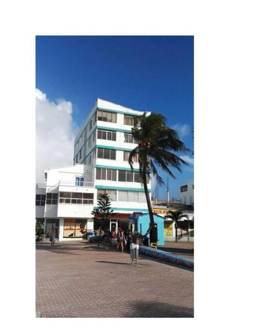 Frente A La Mejor Playa De La Isla: Vista Hermosa San Andrés