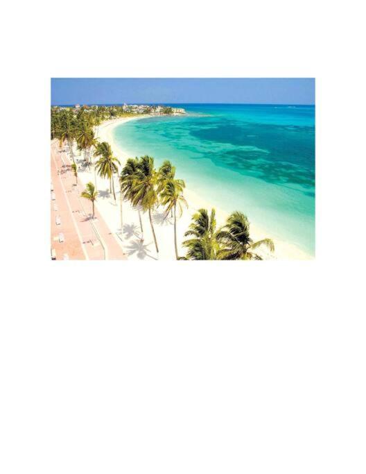 Apartamento Frente A La Mejor Playa De La Isla: Vista Hermosa